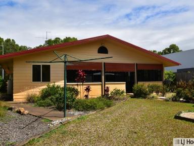 House For Sale - QLD - Cardwell - 4849 - Renovated Family Home Just Moments From The Foreshore  (Image 2)