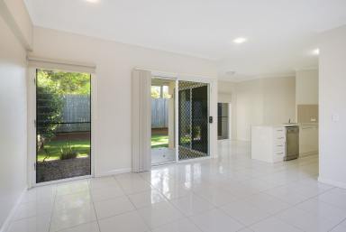 Unit For Lease - QLD - Newtown - 4350 - You won't believe your eyes! (Image 2)