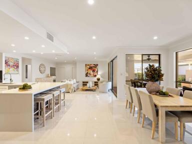 House For Sale - QLD - Rangeville - 4350 - The Ultimate Family Retreat with Room for Everyone! (Image 2)