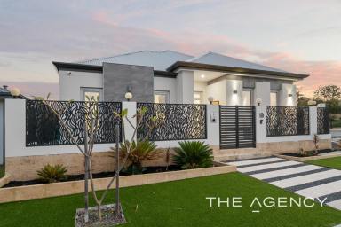 House For Sale - WA - Treeby - 6164 - A New Benchmark in Luxury, Energy-Efficient Living (Image 2)