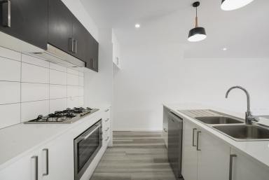 House For Lease - QLD - Trinity Beach - 4879 - Tidy Tropical Living in the Beaches!  (Image 2)