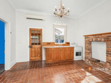 House For Lease - TAS - Devonport - 7310 - Turton Cottage  (Image 2)
