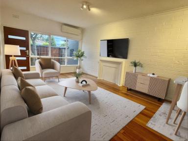 Unit For Lease - VIC - Mount Eliza - 3930 - Walk to Mt Eliza village - Convenience & Comfort  (Image 2)