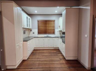 House For Sale - WA - Orana - 6330 - Character, Space & Convenience - 809m² in a Quiet Cul-de-Sac (Image 2)