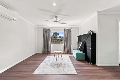 Unit For Lease - NSW - Huskisson - 2540 - Renovated Two-Bedroom Apartment - Walk to Town  (Image 2)