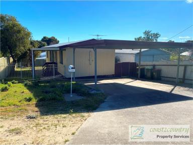 House For Sale - SA - Meningie - 5264 - RARE OPPORTUNITY – TWO HOMES, ONE INVESTMENT! (Image 2)