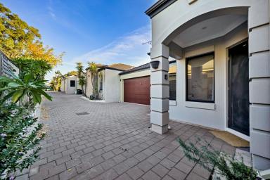 House For Sale - WA - Nollamara - 6061 - Stunning Rear Villa in the Heart of Nollamara  (Image 2)