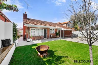 House For Sale - WA - Kensington - 6151 - URBAN OASIS (Image 2)
