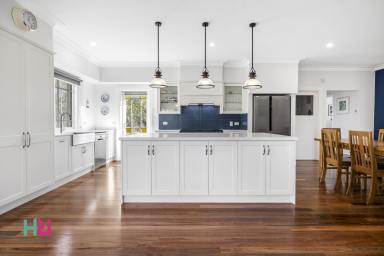 Acreage/Semi-rural For Sale - NSW - Hampton - 2790 - Luxury Country Living on 20 Acres in Hampton (Image 2)