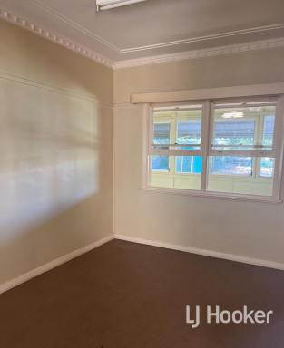 House Leased - NSW - Inverell - 2360 - A Home in the heart of Inverell  (Image 2)