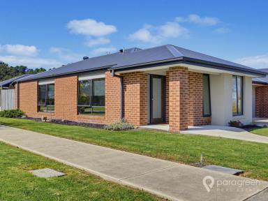 Unit For Sale - VIC - Foster - 3960 - 2 BEDROOM UNIT IN A CORNER LOCATION  (Image 2)