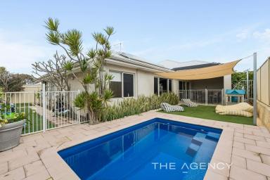 House For Sale - WA - Burns Beach - 6028 - Family Luxury Done Easy  (Image 2)