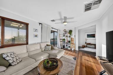 House For Sale - SA - Hallett Cove - 5158 - Private Ocean Views • Entertainer's Dream • Exceptional Versatility  (Image 2)