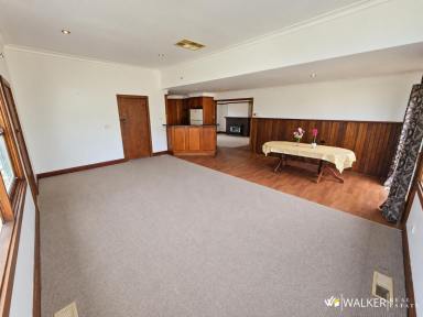 House For Sale - VIC - Kyabram - 3620 - Space, Comfort and Convenience  (Image 2)