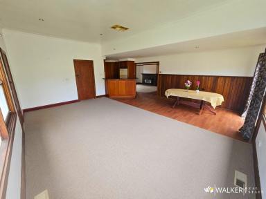 House For Sale - VIC - Kyabram - 3620 - Space, Comfort and Convenience (Image 2)