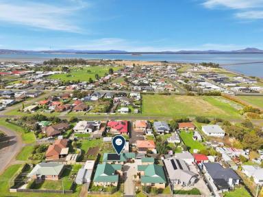 Unit For Sale - TAS - Sorell - 7172 - Sun Drenched and Easy Care  (Image 2)