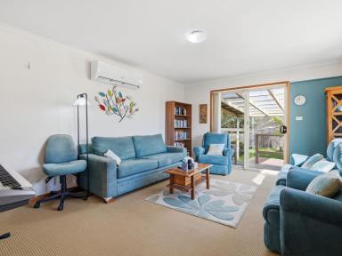 Unit For Sale - TAS - Sorell - 7172 - Sun Drenched and Easy Care  (Image 2)