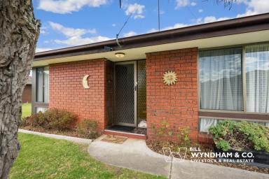 Unit For Sale - VIC - Bairnsdale - 3875 - A Quieter Spot at the Back (Image 2)