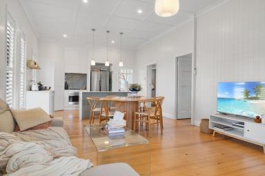 House Leased - QLD - East Toowoomba - 4350 - Freshly Renovated 2-Bedroom Home with Spacious Yard  (Image 2)