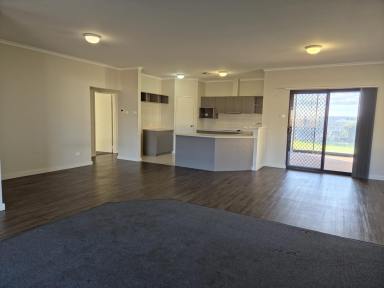 House For Lease - WA - Hopetoun - 6348 - Perfect family home for rent in coastal location  (Image 2)