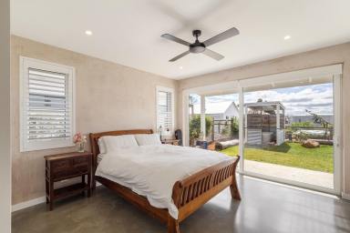 House For Sale - WA - Witchcliffe - 6286 - Tread Lightly with Style in the Eco-Village  (Image 2)