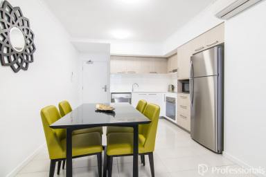 Unit For Sale - QLD - Mackay - 4740 - Stylish City Living! (Image 2)