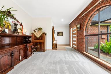 House For Sale - VIC - Mildura - 3500 - Big on Space, Bigger on Character  (Image 2)