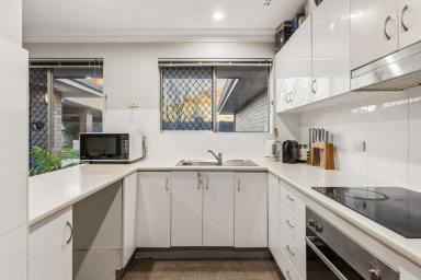 Villa For Sale - WA - Wilson - 6107 - Modern Villa Close to the Canning River (Image 2)