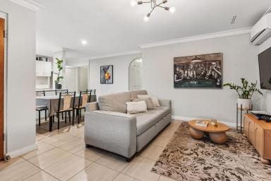 Villa For Sale - WA - Wilson - 6107 - Modern Villa Close to the Canning River (Image 2)