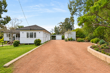 House For Sale - WA - Mount Helena - 6082 - A Beautifully Renovated Hills Home on 2,023sqm  (Image 2)