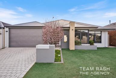 House For Sale - WA - Bennett Springs - 6063 - Modern Elegance, Family Comfort & a Lifestyle to Love !  (Image 2)