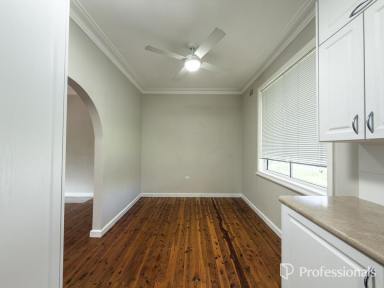 House For Lease - NSW - South Tamworth - 2340 - 3 Bedroom House - South Tamworth  (Image 2)