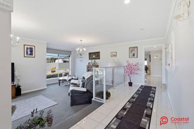 House For Sale - TAS - Turners Beach - 7315 - ROOM FOR THE WHOLE FAMILY!  (Image 2)