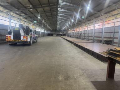 Industrial/Warehouse For Lease - WA - Banjup - 6164 - Bulk Goods Warehouse for Lease (Image 2)