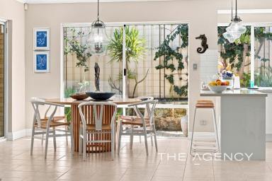 House For Sale - WA - Heathridge - 6027 - Coastal Family Living in Sought-After Oceanside Gardens Estate!  (Image 2)