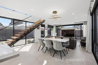 House For Sale - WA - Bassendean - 6054 - A HOME BUILT WITH LOVE — AND WITH NO EXPENSE SPARED!  (Image 2)