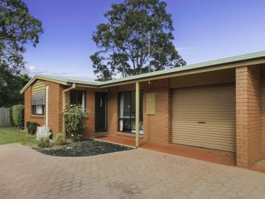 Block of Units For Sale - VIC - Bairnsdale - 3875 - A SMART INVESTMENT WITH DUAL INCOME POTENTIAL  (Image 2)