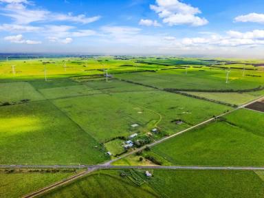 Mixed Farming For Sale - VIC - Kolora - 3265 - Lumsdens | Kolora VIC  (Image 2)