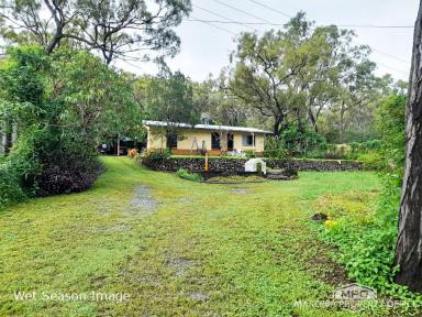 House For Sale - QLD - Mount Carbine - 4871 - RENOVATION OPPORTUNITY ON 1,691M² IN BROOKLYN VILLAGE (Image 2)