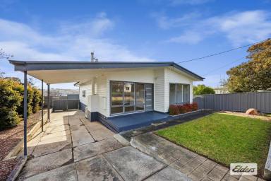 House For Sale - VIC - Stawell - 3380 - Centrally Positioned & Fully Renovated  (Image 2)