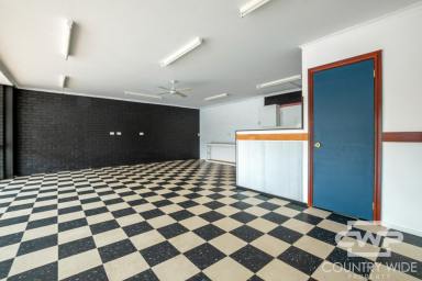 Retail For Lease - NSW - Glen Innes - 2370 - CENTRAL RETAIL / OFFICE SPACE AVAILABLE  (Image 2)