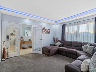 House For Sale - WA - Secret Harbour - 6173 - The Family Home You Don’t Compromise On (Image 2)