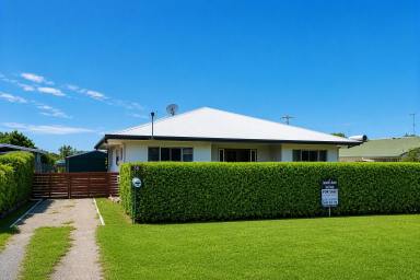 House For Sale - QLD - Cardwell - 4849 - Stylish 3 bedroom, 2 bathroom family home with a pool and shed  (Image 2)