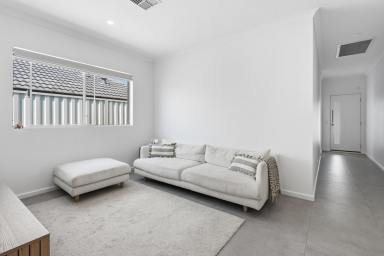 House For Sale - WA - Padbury - 6025 - Move in and Switch Off! (Image 2)