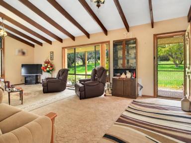 House For Sale - VIC - Tambo Upper - 3885 - FAMILY LIFESTYLE PROPERTY AT TAMBO UPPER  (Image 2)