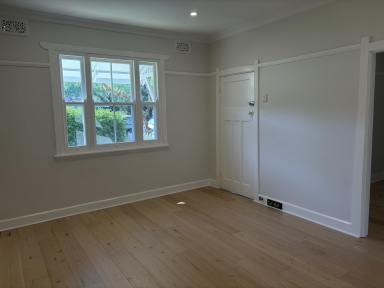 House For Lease - NSW - Tamworth - 2340 - Beautiful Home in East  (Image 2)