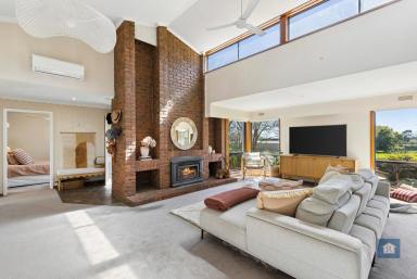 Lifestyle For Sale - Vic - Elliminyt - 3250 - Country Living, Town Convenience…  (Image 2)