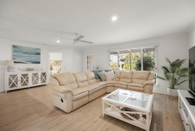 Townhouse For Sale - QLD - Cooroy - 4563 - Easy Single Level Living with Modern Style  (Image 2)