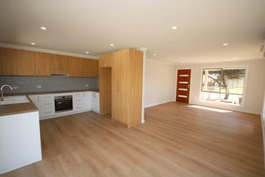 Unit For Sale - VIC - Rochester - 3561 - FULLY RENOVATED & LOW-MAINTENANCE LIVING  (Image 2)