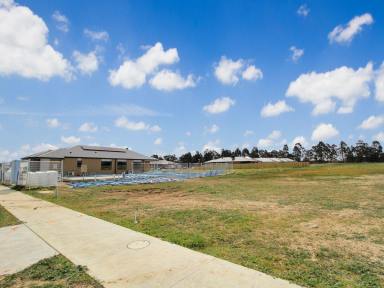 Residential Block For Sale - VIC - East Bairnsdale - 3875 - JUST TITLED, READY TO BUILD  (Image 2)